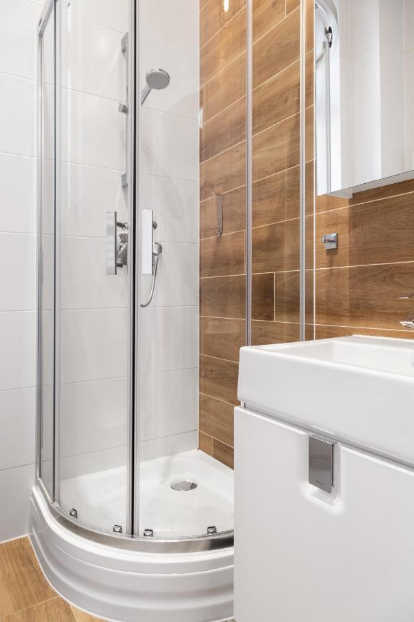 Househost Apartment: Bonerowska 5/19 Kraków Eksteriør billede